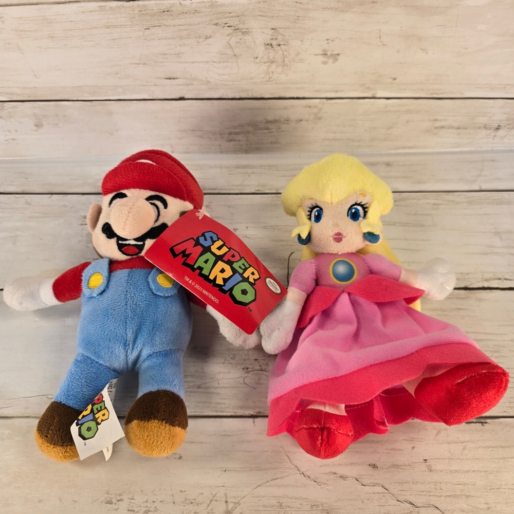 Nintendo Super Mario and Princess Peach Plush Toy Set 8" Stuffed‎ Figures NWT